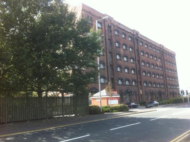 Flat for rent in Birkenhead, Wirral