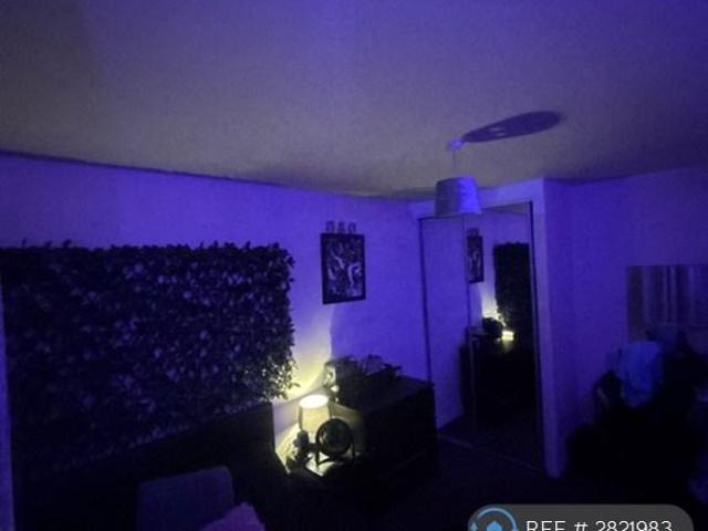 Room for rent in Hollinswood, Telford