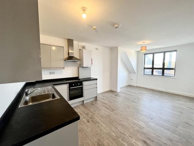 Flat for rent in Hertford, Colliers End