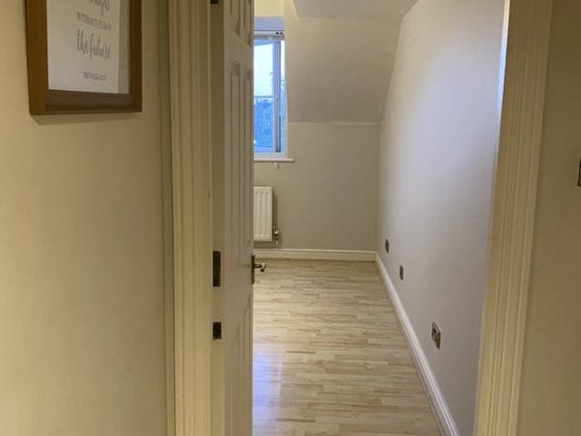 Flat for rent in Chingford, Greater London