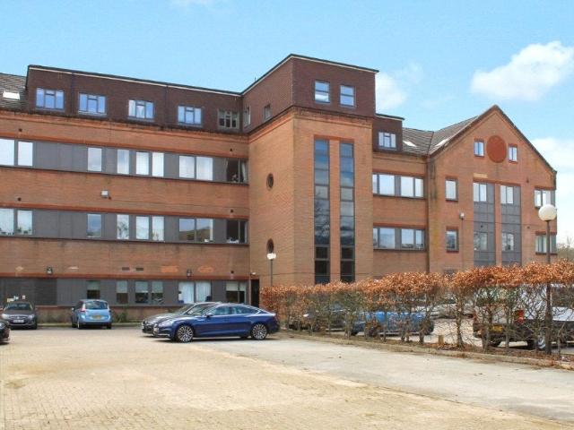 Flat for rent in Hart, Hampshire