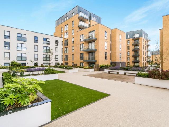 Flat for rent in Kennet Island, Reading