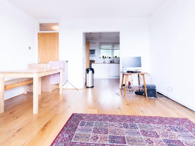 Flat for rent in London Borough of Lewisham, Greater London