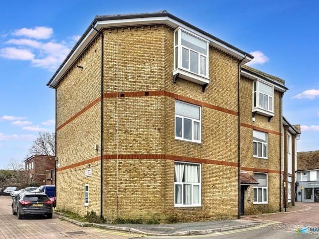 Flat for rent in Repton Manor, Bridgefield