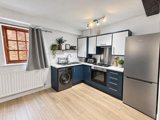 Flat for rent in New Bilton