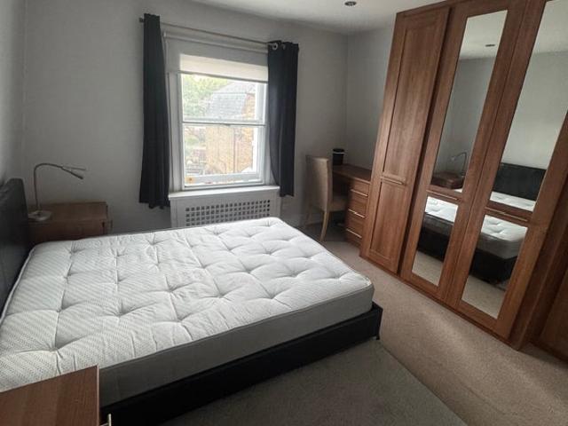Flat for rent in London Borough of Lambeth, Greater London