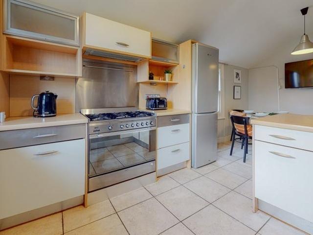 Flat for rent in London, Ocean Estate