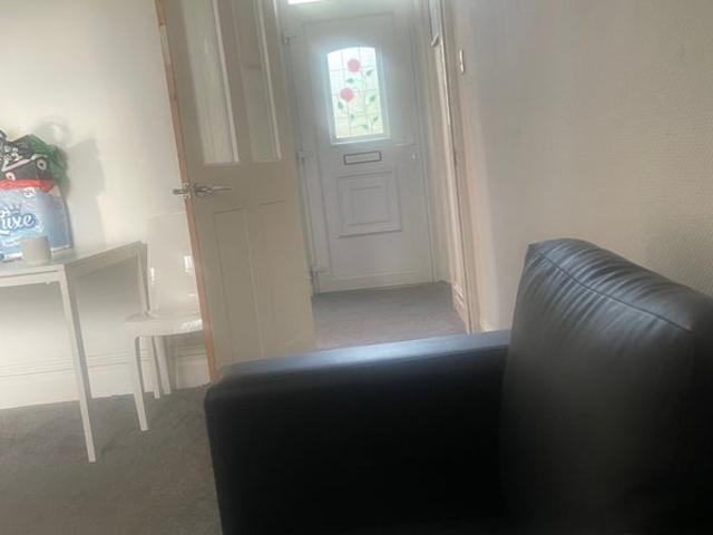 Flat for rent in Allerton, West Yorkshire
