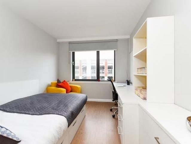 Flat for rent in Gallowgate, Scotland