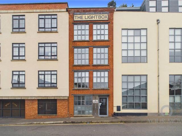 Flat for rent in Semilong, Northampton