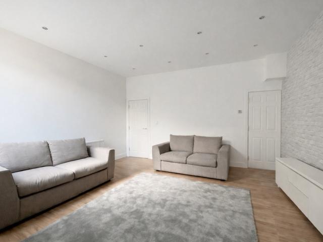 Flat for rent in Sheaf Valley Quarter, Sheffield