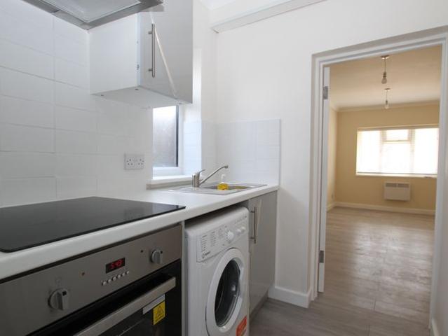 Flat for rent in Ponders End, Greater London