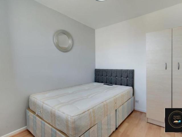 Flat for rent in Whitechapel, Greater London