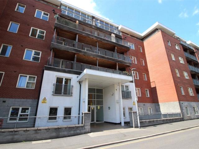 Flat for rent in Georgia, Greater Manchester