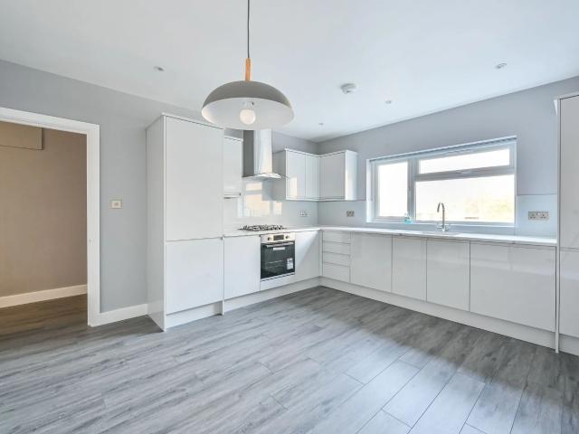 Flat for rent in Barnet Vale, Greater London