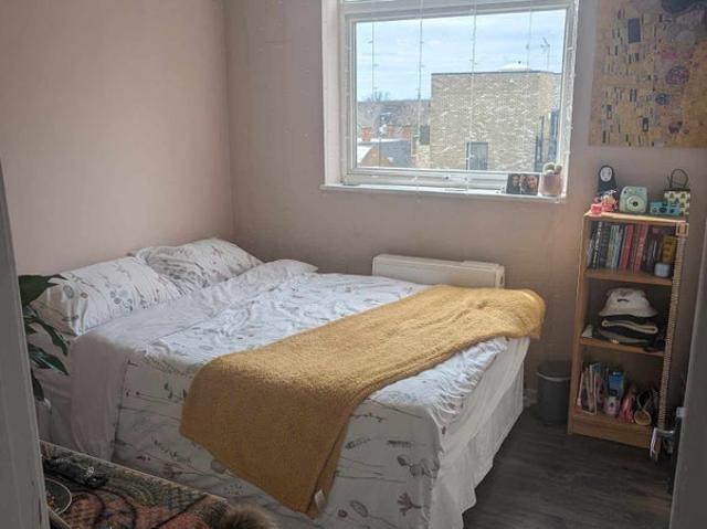 Flat for rent in London Borough of Barnet, Greater London