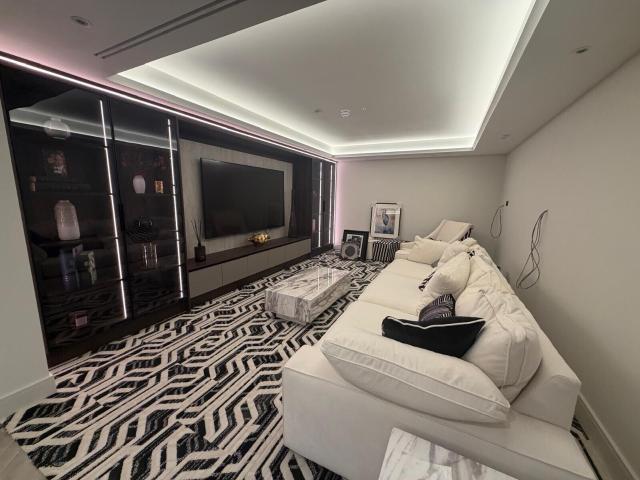 Flat for rent in Arena Quarter, Leeds