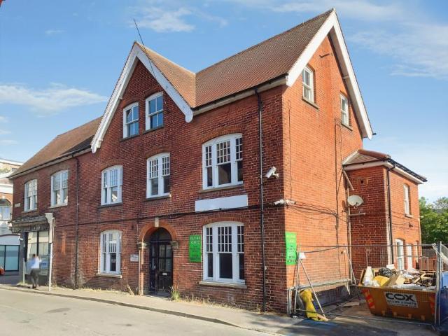 Flat for rent in Glynde, West Sussex