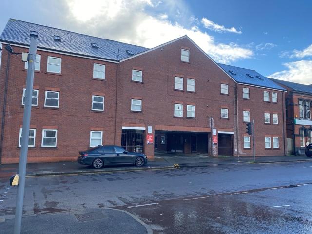 Flat for rent in Knotty Ash, Calderstones
