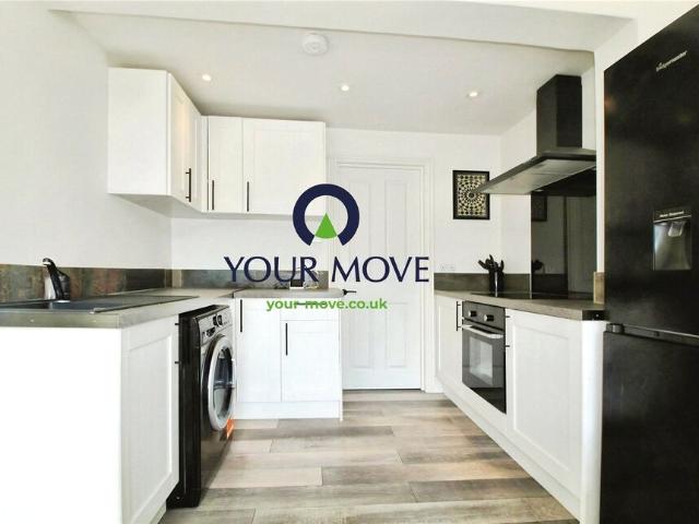 Flat for rent in Ewell, Surrey
