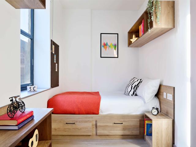 Flat for rent in Reading