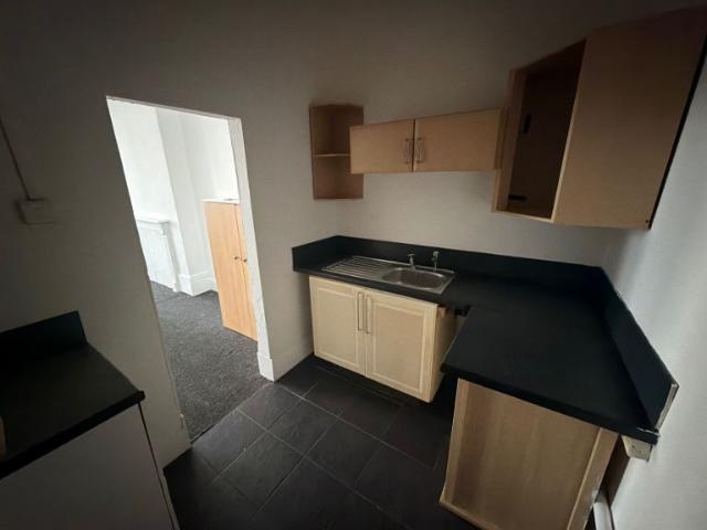 Flat for rent in Southport, Sefton