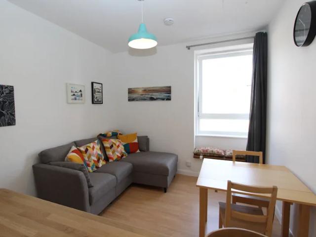 Flat for rent in Hillside, Scotland
