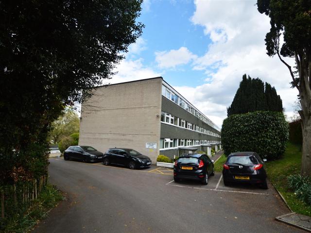Flat for rent in Feckenham, City Of Bristol