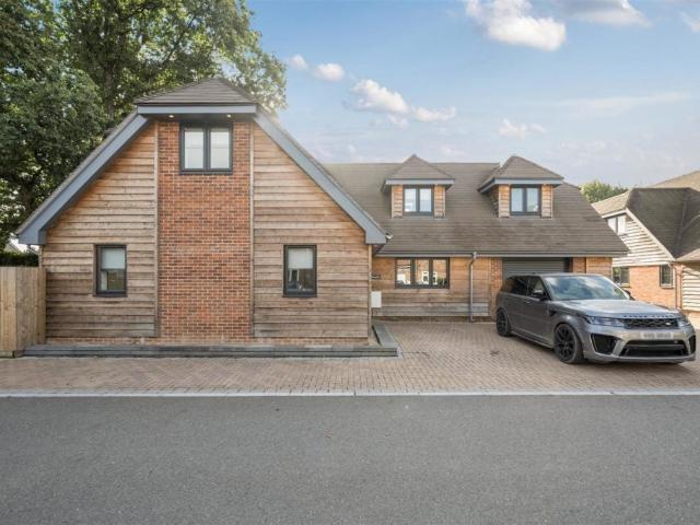 Flat for rent in Verwood, Dorset