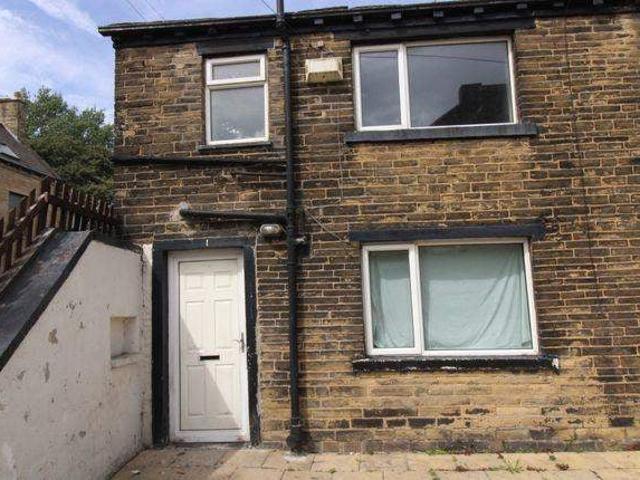 Flat for rent in Great Horton, Bradford