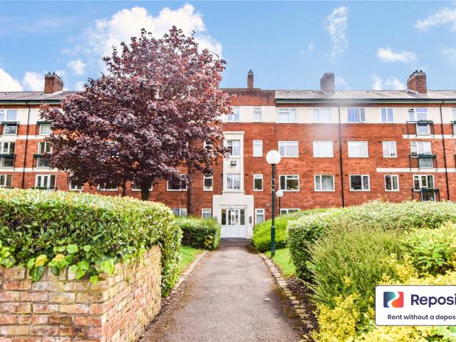 Flat for rent in Weaste, Salford