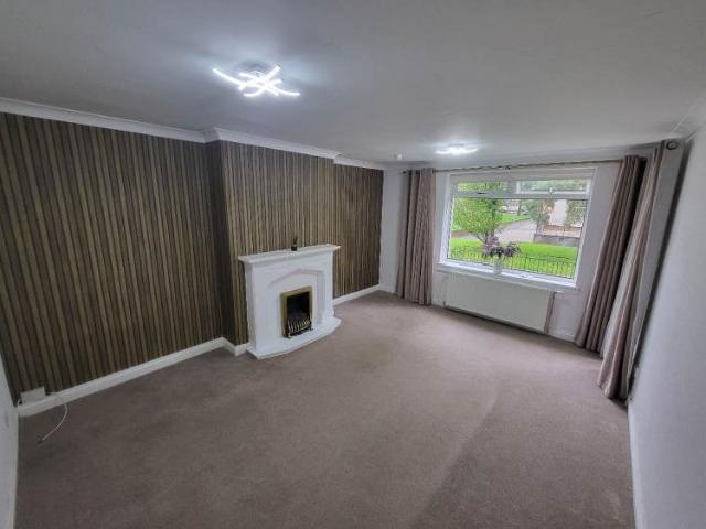 Flat for rent in Blairtummock, Glasgow