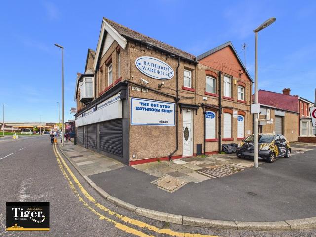 Flat for rent in Claremont, Blackpool