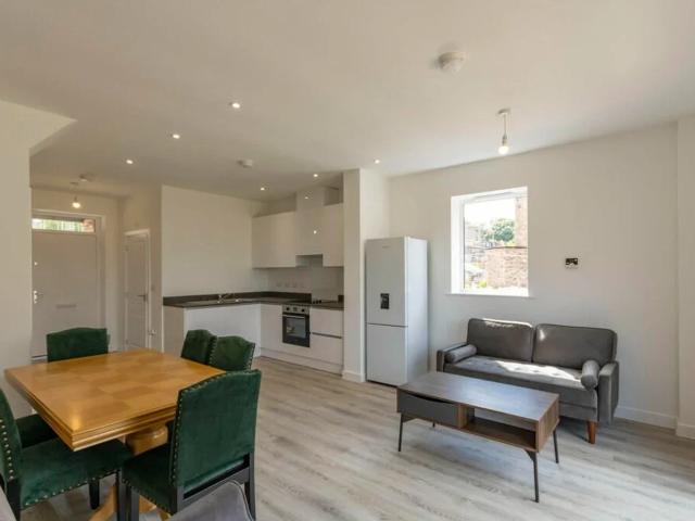 Flat for rent in Highgate, Isle Of Man