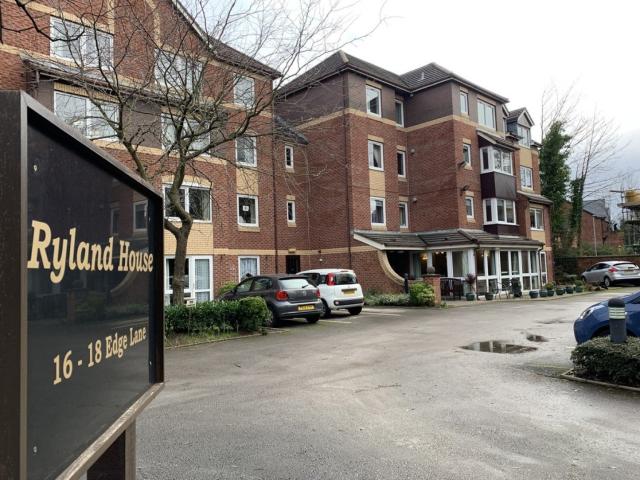 Flat for rent in Georgia, Greater Manchester