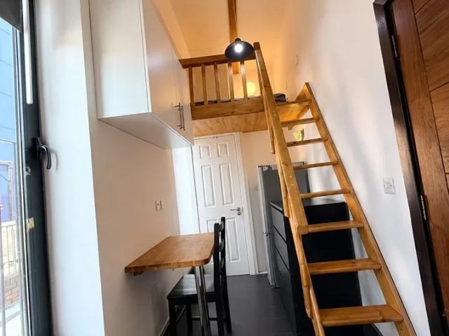 Flat for rent in Dollis Hill, Greater London