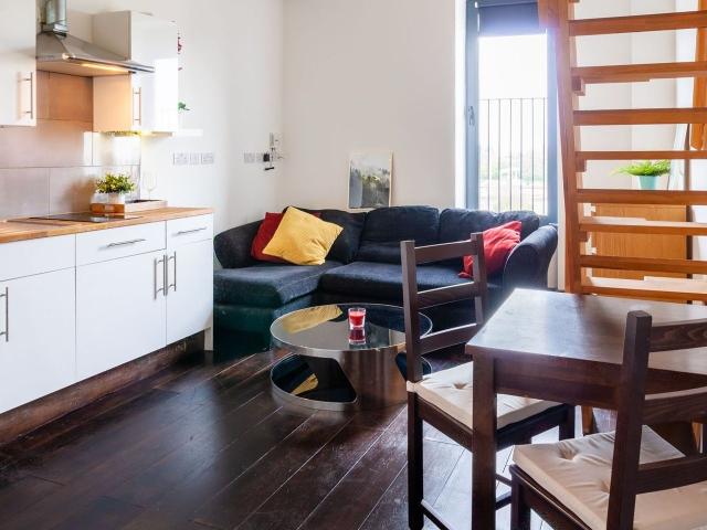 Flat for rent in London Borough of Brent, Greater London