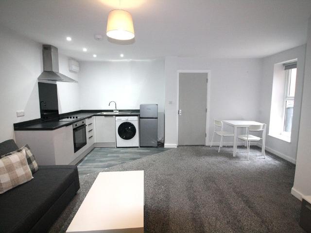 Flat for rent in Darfield, South Yorkshire