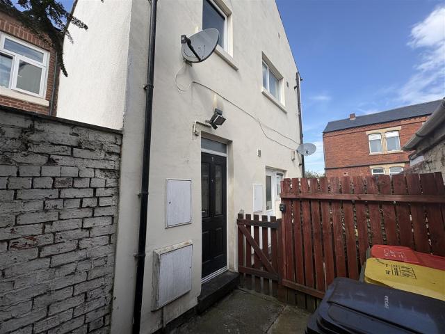 Flat for rent in Plungington, Higher Bartle