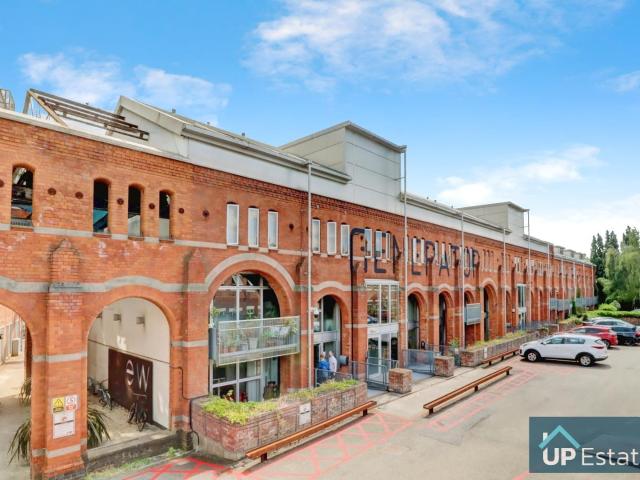 Flat for rent in Bishopsgate Green, Coventry