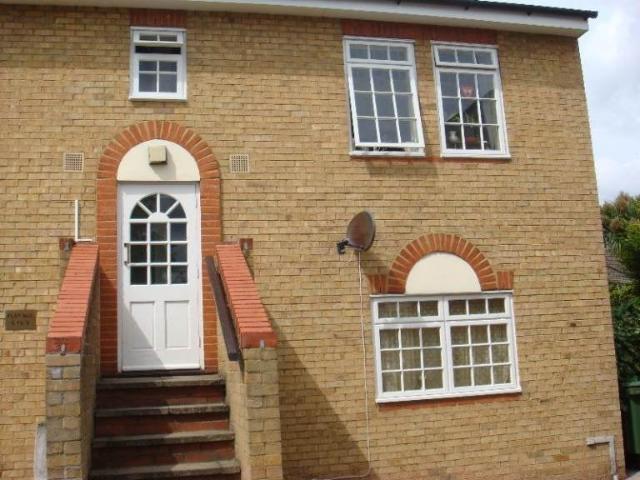 Flat for rent in Upton Park, Greater London