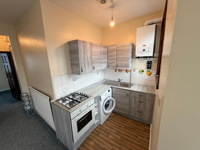 Flat for rent in Seven Kings, Greater London