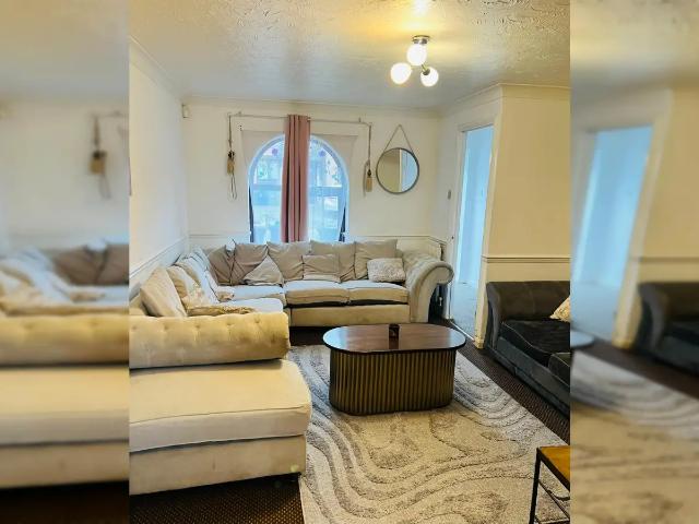 Flat for rent in Grays, Essex