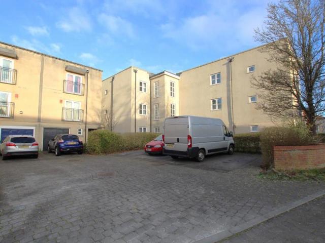 Flat for rent in Feckenham, City Of Bristol