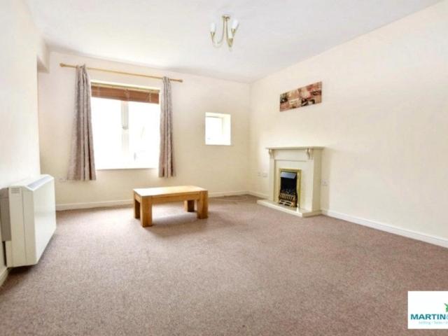 Flat for rent in Radford, West Midlands