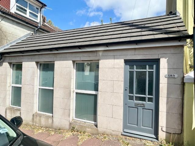 Flat for rent in Hanover & Queen's Park, Brighton