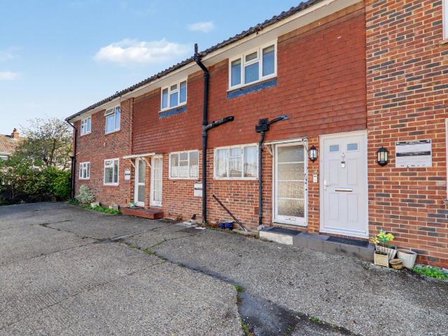 Flat for rent in Goring-by-Sea, Worthing