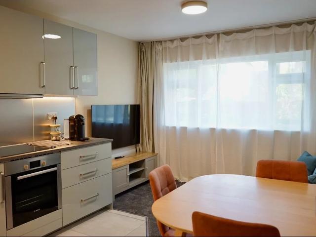 Flat for rent in London Borough of Lewisham, Greater London