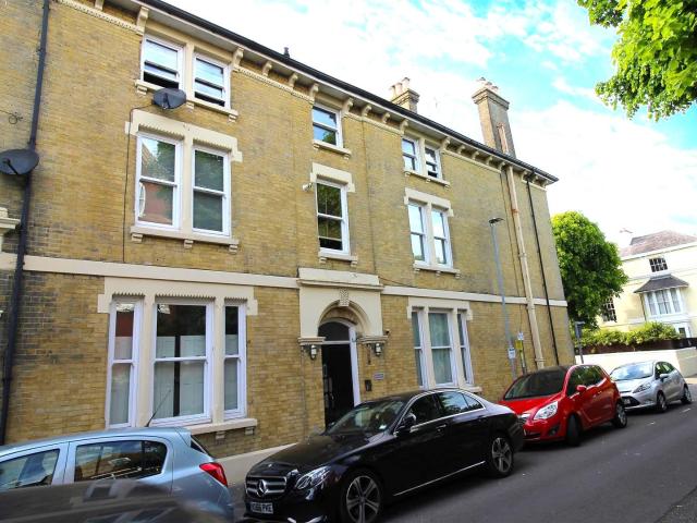 Flat for rent in Southsea, City Of Portsmouth