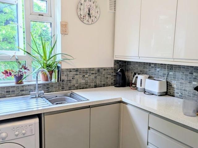 Flat for rent in Horn Park, Greater London